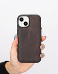 Funda de cuero Lucca Snap On para iPhone 15