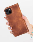 Funda tipo billetera de cuero con bloqueo RFID Florence para iPhone 14 Plus