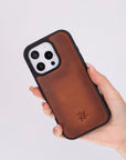 Funda de cuero Lucca Snap On para iPhone 15 Pro