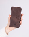 Florence-flex RFID Blocking Leather Wallet Case for Google Pixel 9 Pro